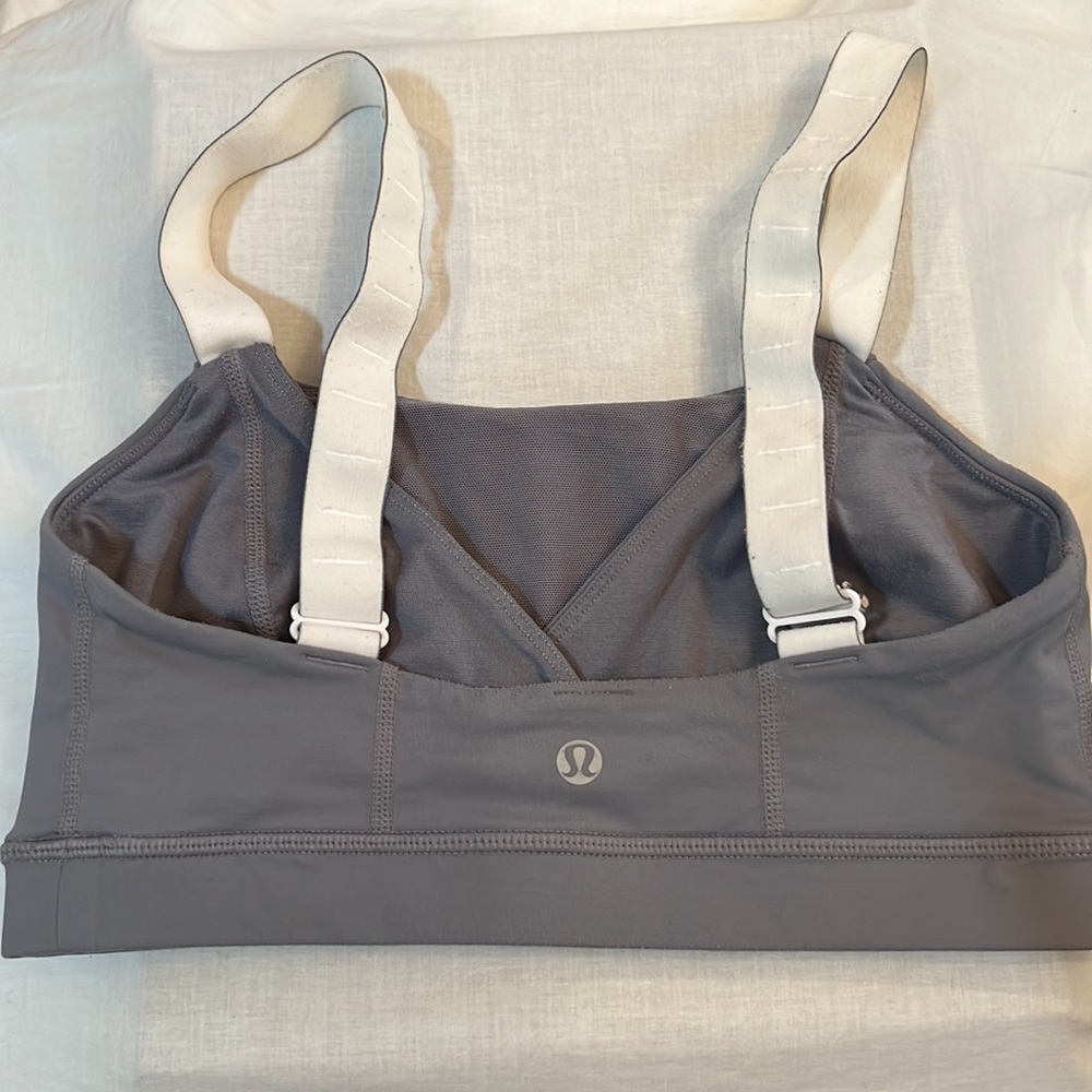 Vintage Lululemon Adjustable Sports Bra - Picture 2 of 4